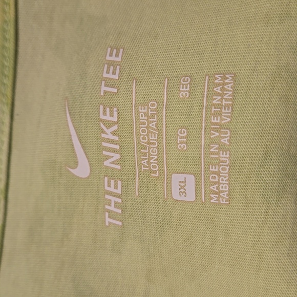 Nike Sportswear Men's Camouflage Lime Green Yellow Shirt 3XL TALL Nike Tee - Picture 5 of 9